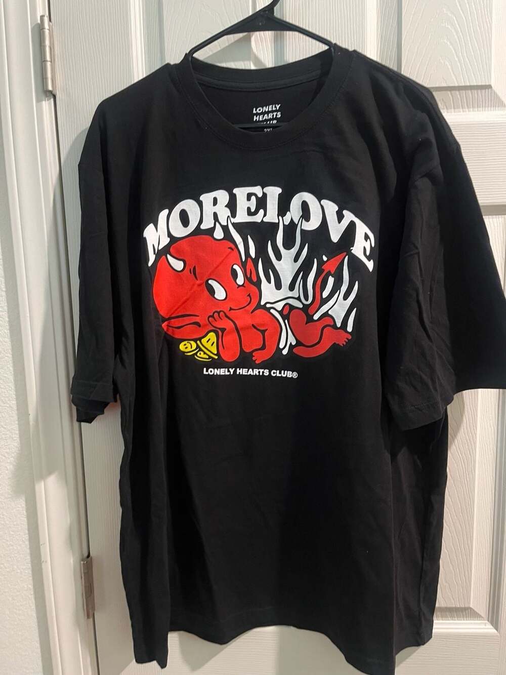 Lonely Hearts Club More Love Graphic T-Shirt Black 2XL